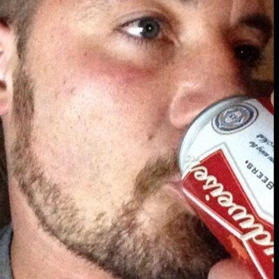 Profile Picture of Sean Shaffer (@sean_is_on) on Twitter