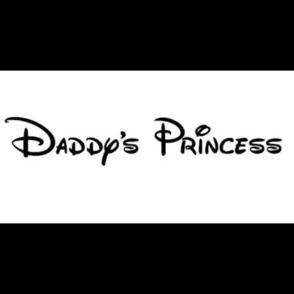 Profile Picture of Amanda Dahler (@amanda_faith) on Poshmark