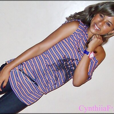 Profile Picture of Cynthia Fernandes (@cynthiagalega) on Twitter