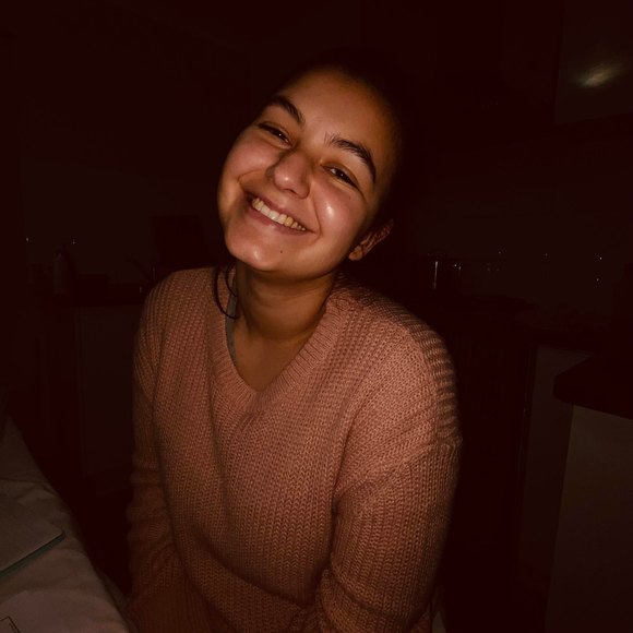 Profile Picture of Adrianna Joyce (@aparahi) on Poshmark