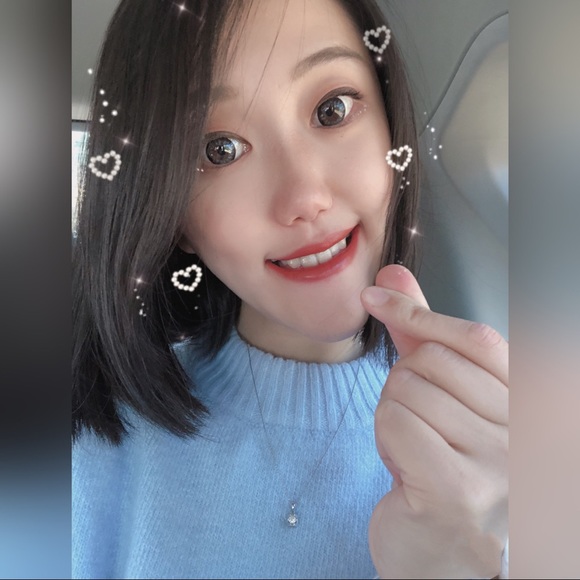Profile Picture of Xiaobei Mao (@xmao2008) on Poshmark