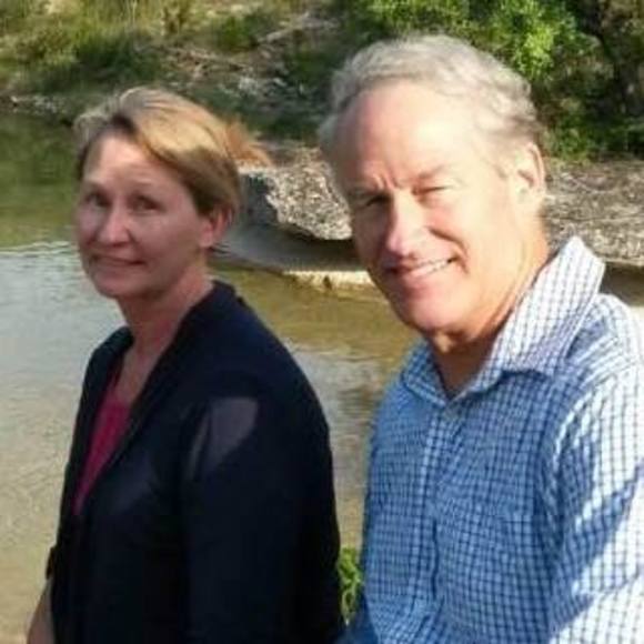 Mary Lyman - Poshmark Profile Picture of Mary Lyman (@mmlyman) on Poshmark