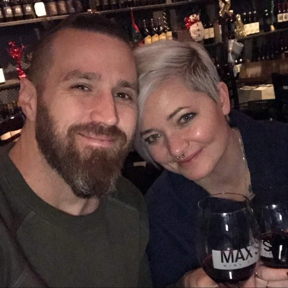 Profile Picture of Jeremy Nicklen (@jnicklen09) on Poshmark