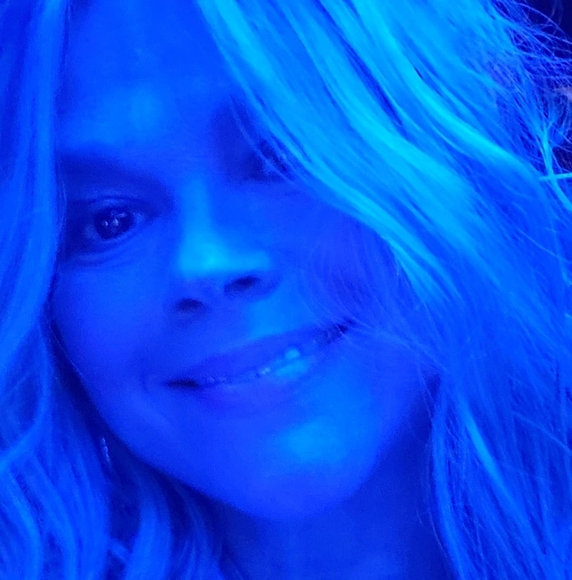 Profile Picture of Tammy Benoit (@tammy_benoit) on Poshmark