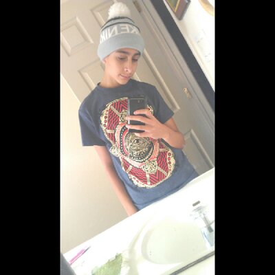 Profile Picture of Joshua Howland (@ballislifekidd) on Twitter