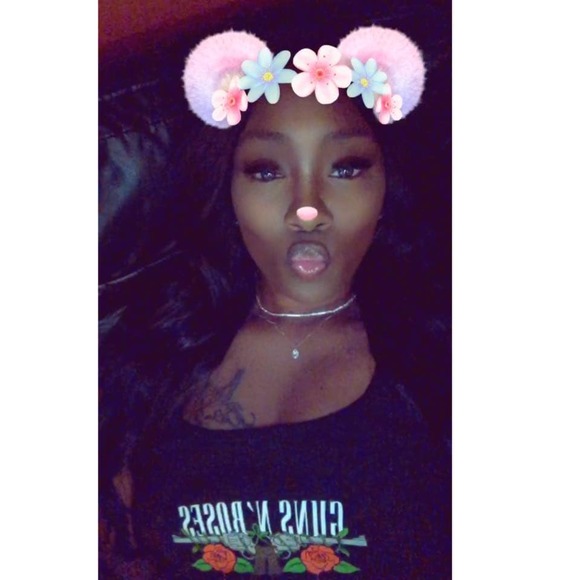 Profile Picture of Sabrina Lovelace (@sabrinalovelace) on Poshmark