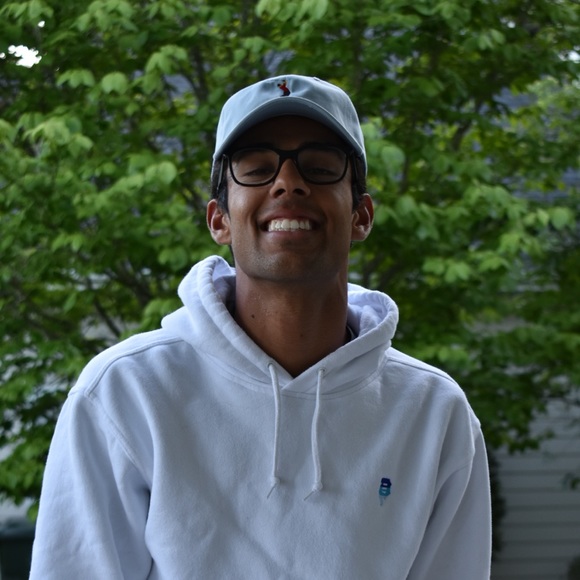 Akshay Bhatia - Poshmark Profile Picture of Akshay Bhatia (@shayb915) on Poshmark