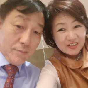 Profile Picture of Vivian Pak (@Vivianpak7) on Twitter