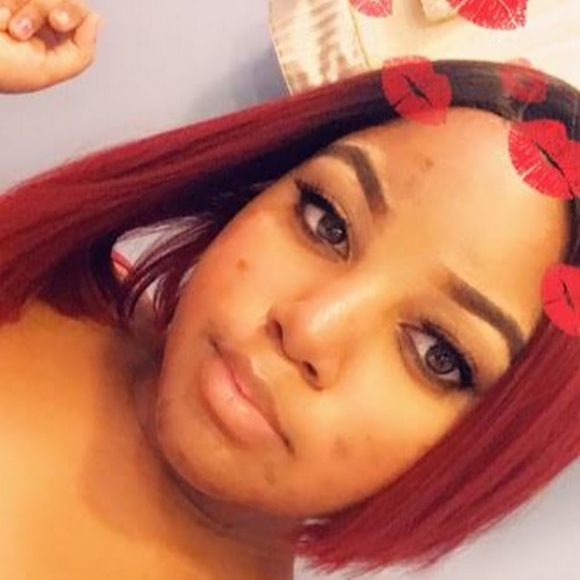 Profile Picture of Adasha Gardiner (@adashag23) on Poshmark
