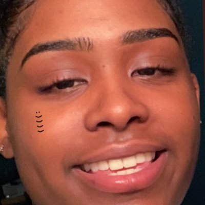 Profile Picture of SAINT RENÈ ⭐️ (@mypetowl) on Twitter