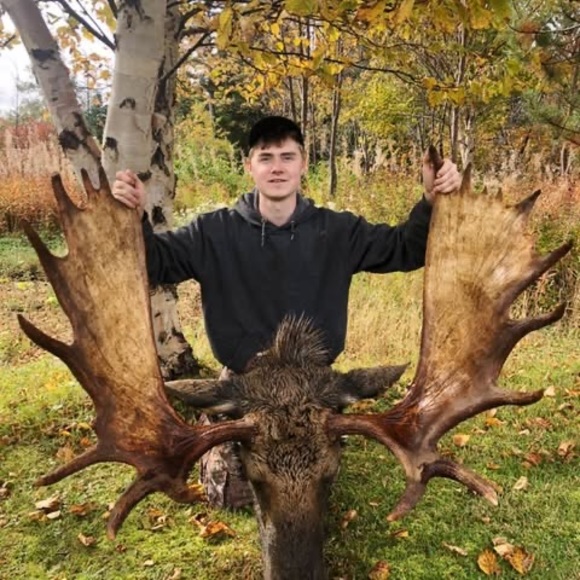 Profile Picture of Morgan Bauld (@mbauld2012) on Poshmark