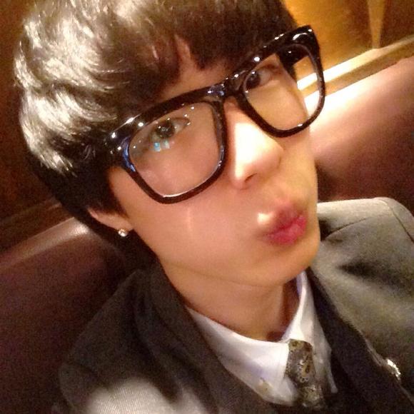 Profile Picture of Jaeyoung Eom (@eom9128) on Poshmark