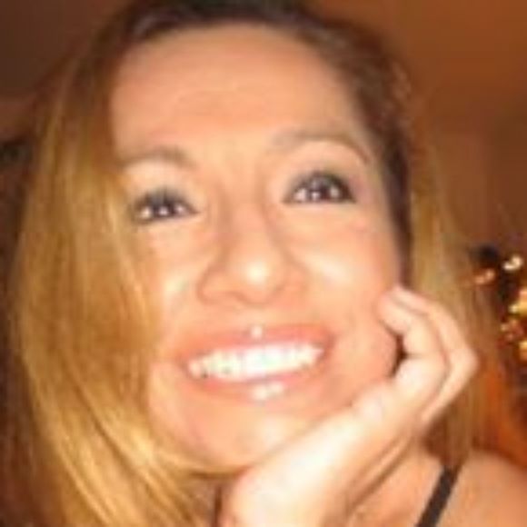 Profile Picture of Jacqueline Poochigian (@jacquelines2015) on Poshmark