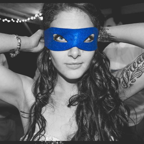 Profile Picture of Niki Baniowski (@niknakbaniowski) on Poshmark