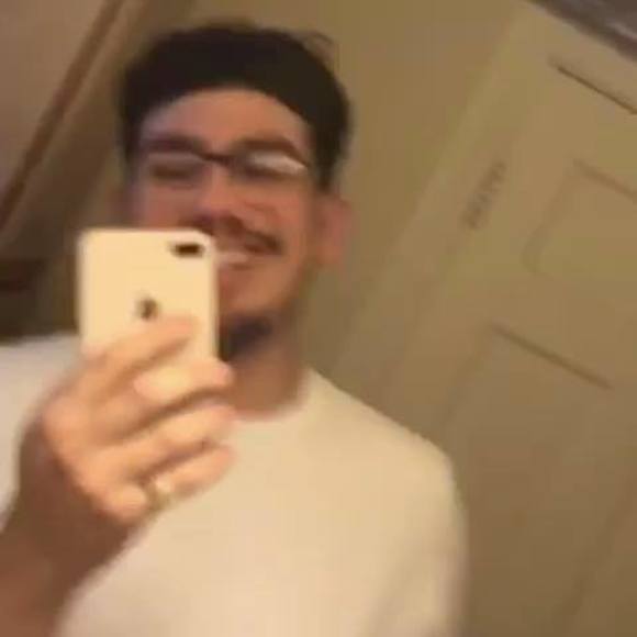 Profile Picture of Damien Hernandez (@damienh128lol) on Poshmark