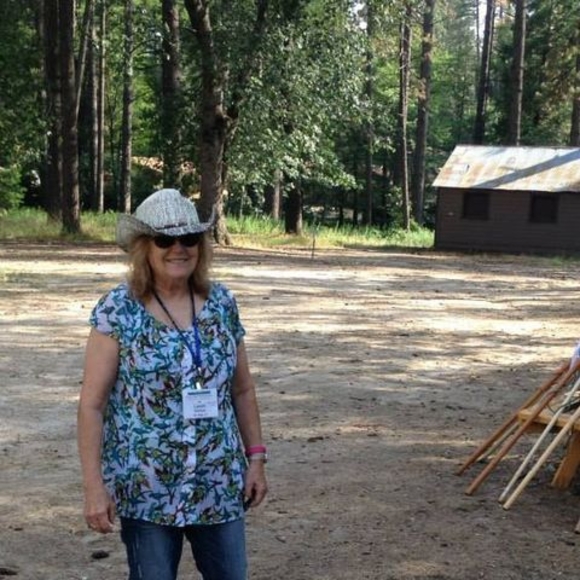 Profile Picture of Lorri Rothbart (@cowgirllorri) on Poshmark