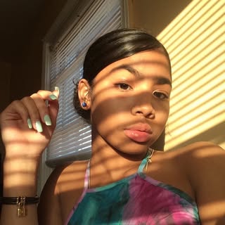 Profile Picture of 👑 Tianna ✨ (@tiannabell_) on Instagram