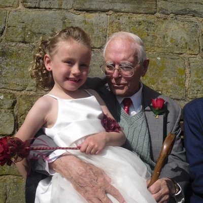 Profile Picture of Jo Lye (@jolye1) on Twitter