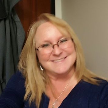 Profile Picture of Kim Thrasher (@KimThrasher3) on Twitter