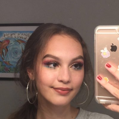 Profile Picture of Jess (@JessicaOgle_) on Twitter