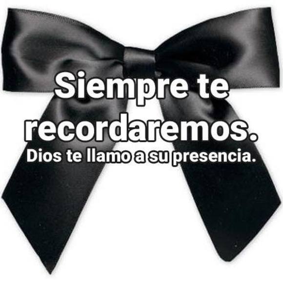 Profile Picture of Lorena Salinas (@salinaslorena48) on Poshmark