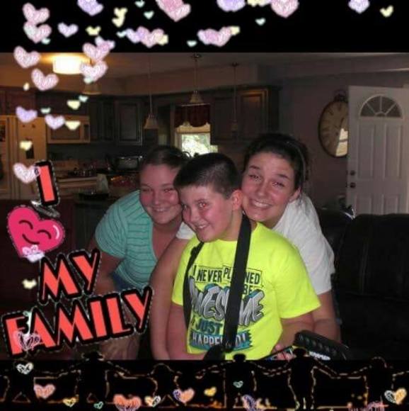 Profile Picture of Garrett Robertson (@garrettrober208) on Poshmark