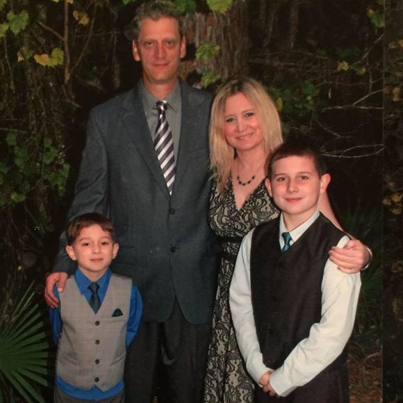 Profile Picture of Jeff Brockman (@positive37) on Poshmark