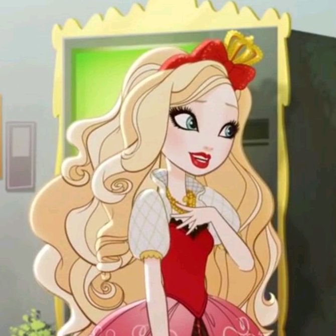 Profile Picture of applewhite (@applewhite355) on Tiktok