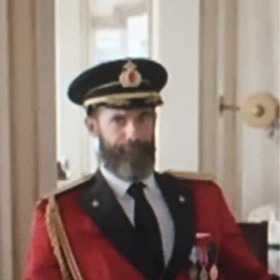 Profile Picture of NottuT EvetS (@SteveTutton) on Twitter
