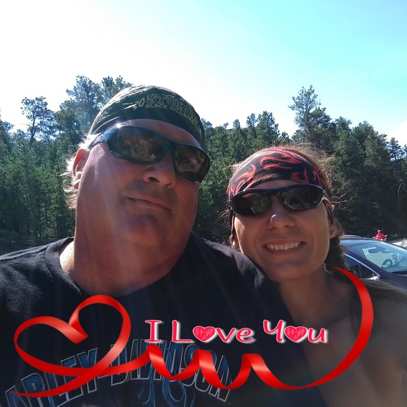 Profile Picture of Tennille Besmer (@crumbs19) on Poshmark