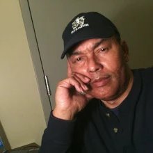 Profile Picture of Tony Neiburg (@MidnightOil) on Twitter