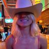 Profile Picture of caro string (@@cstringfellow) on Tiktok