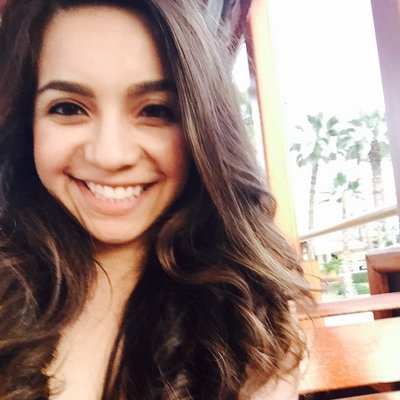 Profile Picture of Cecilia Lopez (@cecyl1a) on Twitter