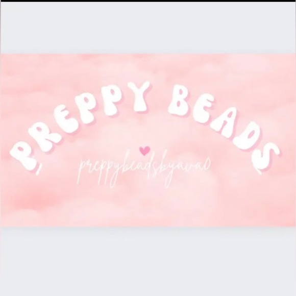 Profile Picture of Ava Schellhorn (@preppybeads) on Poshmark