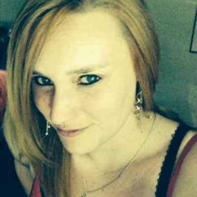Profile Picture of Lara Head (@Lara_Head) on Twitter