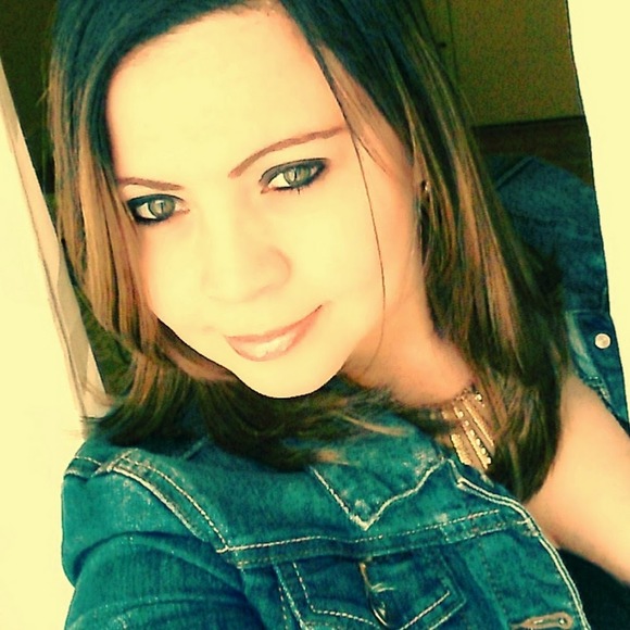 Profile Picture of Patricia Milander cueto (@patriciamilande) on Poshmark