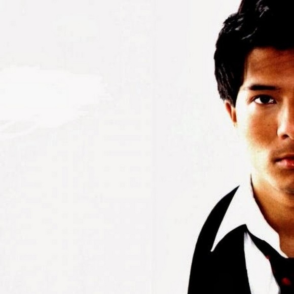 Profile Picture of Christian Wong (@143cuffs) on Poshmark