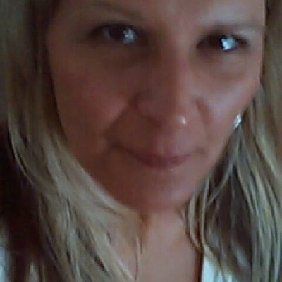 Profile Picture of Lisa Dyer (@lddyer1965) on Twitter