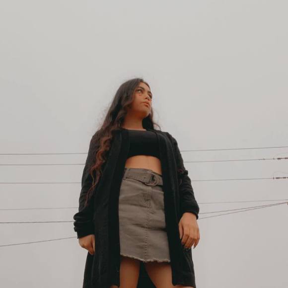 Profile Picture of Kaylee Aesquivel (@kayleebasf) on Poshmark