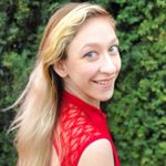 Profile Picture of jenavieve “Skyttle Cheshire” (@skyttle.du.cirque) on Instagram