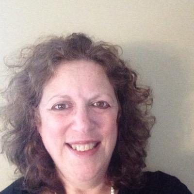 Profile Picture of Leah Rosen (@LeahR56) on Twitter