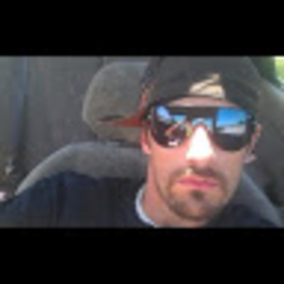 Profile Picture of James Salyer (@jasalyer1987) on Poshmark