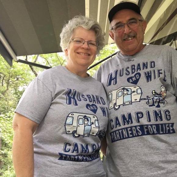 Profile Picture of Linda Beachey (@lmbeachey) on Poshmark