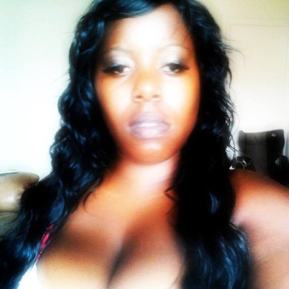 Profile Picture of Darthula Harvey (@missmuppet) on Poshmark