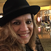 Profile Picture of Kim Bradley (@KimBradleycats) on Youtube