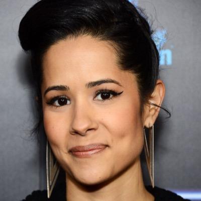 Profile Picture of Elizabeth Hendricks (@makanaalia) on Twitter