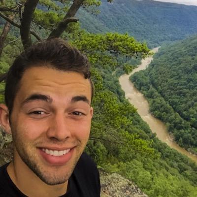 Profile Picture of Chris Devona (@chrisdest90) on Twitter