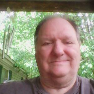 Profile Picture of Jim Glaze (@d7dfd595536649f) on Twitter