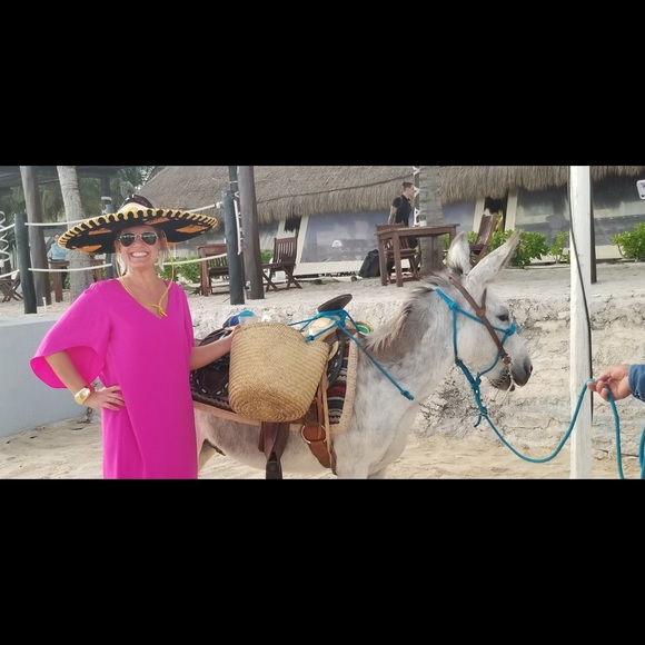 Profile Picture of Katie Chinlund (@kchinchinsc) on Poshmark