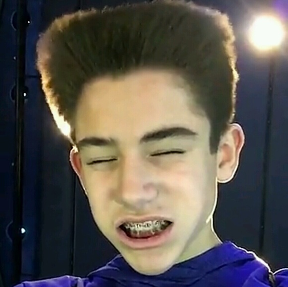 Profile Picture of Michael Jones (@michaeljones626) on Poshmark